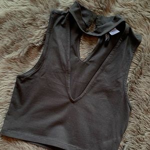 Choker crop top NWOT